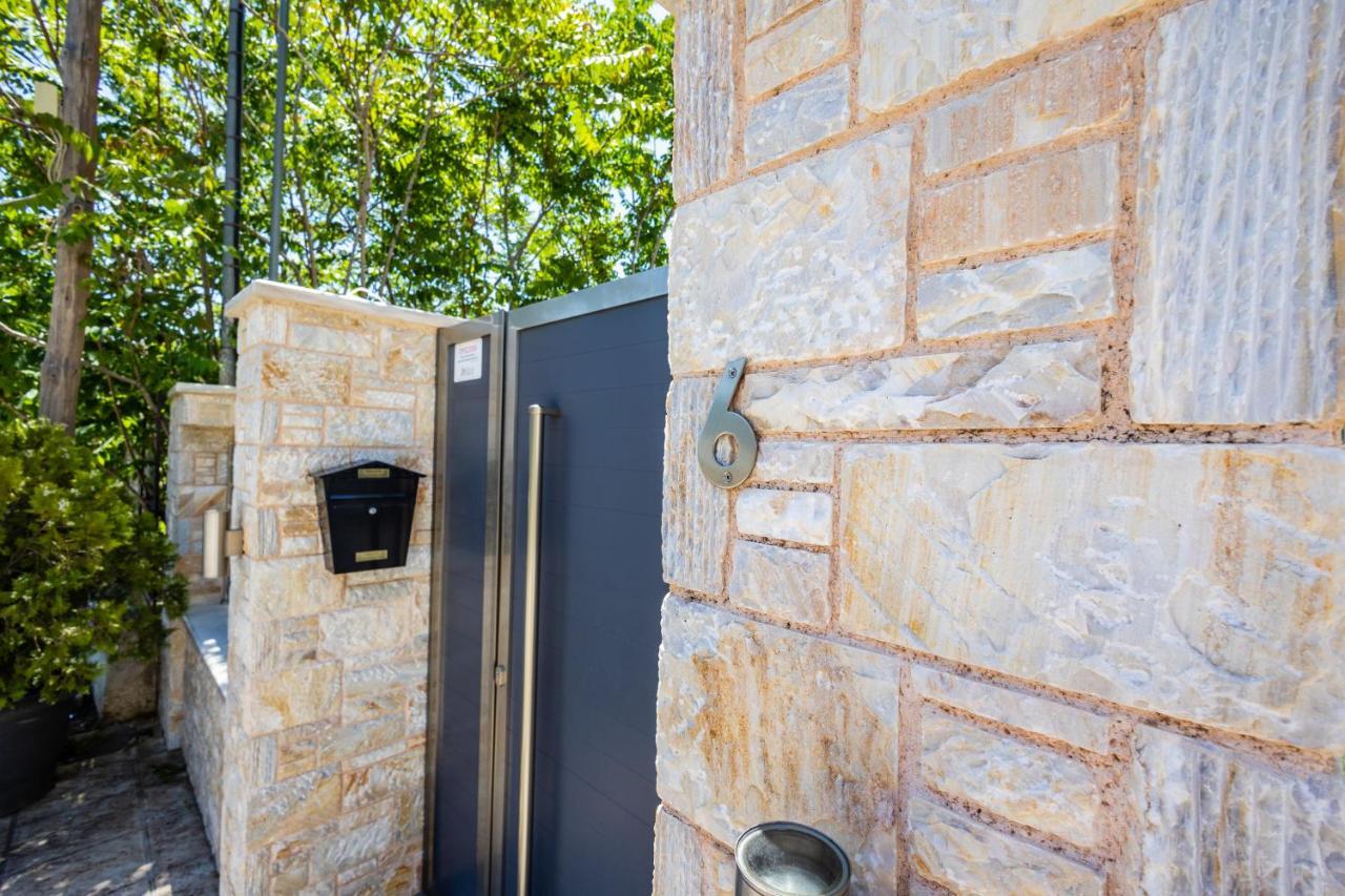Thea Apartment_athens Airport Apartment *